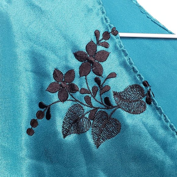 Vintage Nightgown Turquoise Black Embroidered Flowers Sabrina by Mervyns Size L - Picture 2 of 8